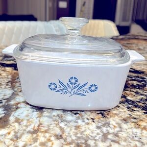 RARE VINTAGE BLUE CORNFLOWER‎ CASSEROLE DISH